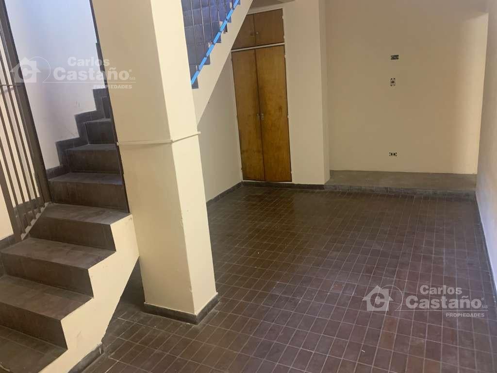 Foto de Exc. Local Comercial Sobre Av. Santa Fe, imagen 3