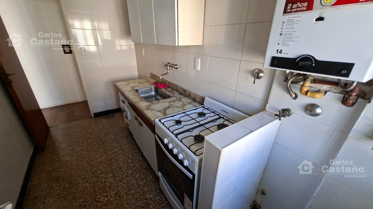 Foto de Departamento 2 Ambientes al Frente con Cochera, imagen 3