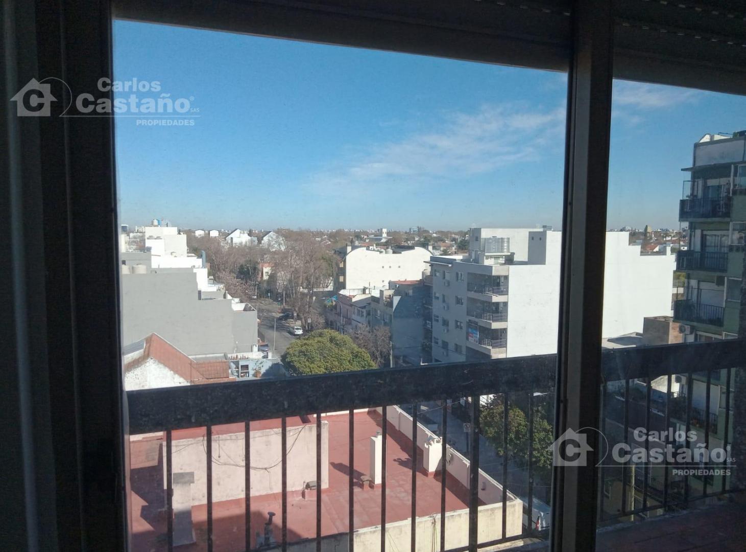 Foto de Luminoso 2 ambientes 50m2 c/balcon al frente. A 1 cuadra de av. Maipú, imagen 4