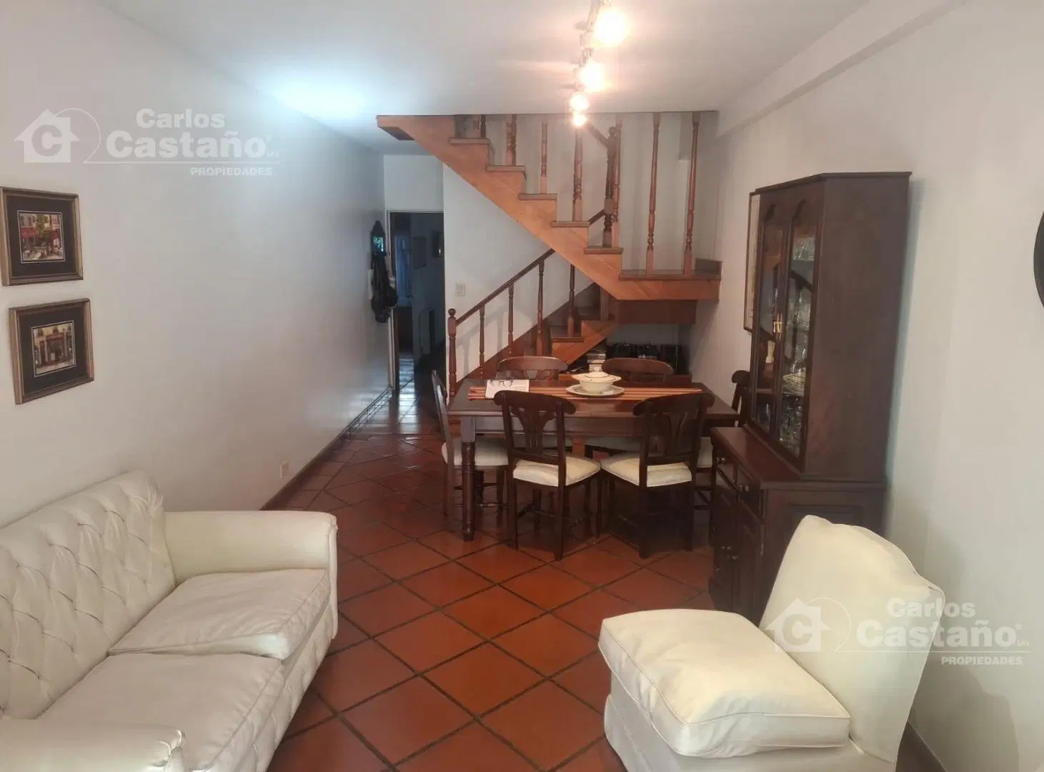 Exc. Dúplex 5 Amb. con 3 Baños, Cochera y Fondo 2