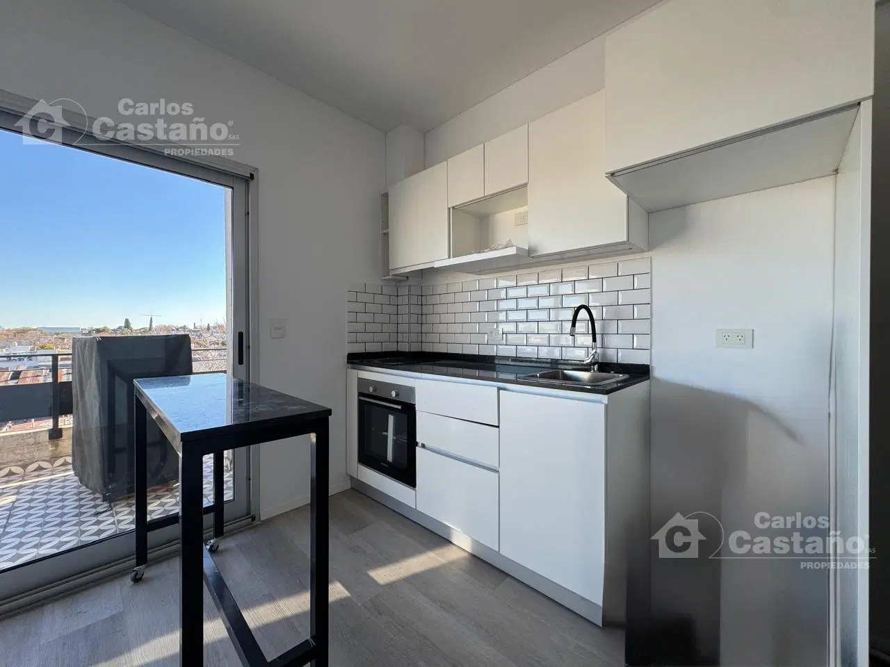 Avellaneda 609-Piso a 1/c de Av. Maipú, a Estrenar con Terraza, Parrilla, 2 Baños y Cochera 3