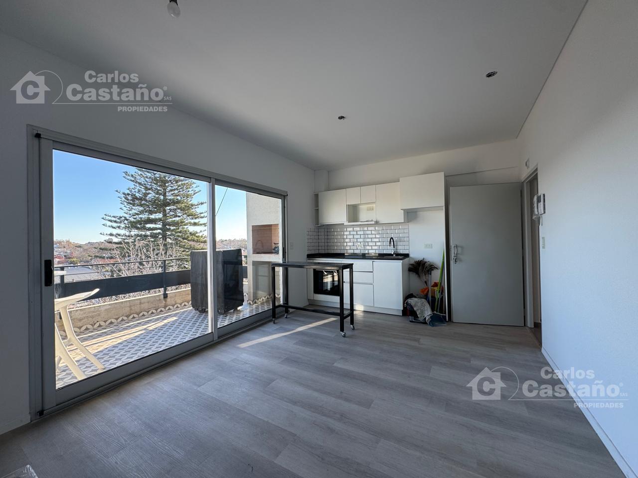 Avellaneda 609-Piso a 1/c de Av. Maipú, a Estrenar con Terraza, Parrilla, 2 Baños y Cochera