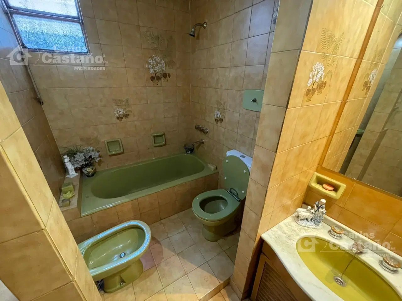 Doble Vivienda en Lote Propio con Ascensor | Ideal Comercial, Institucional o Multifamiliar 2