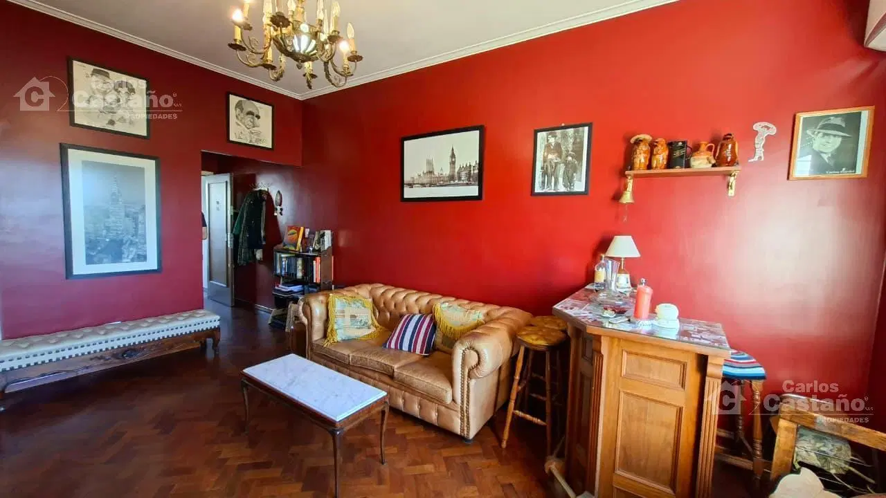 Excelente departamento 4 ambientes en Barrio Vicente López a 4 cuadras de gral paz. 2