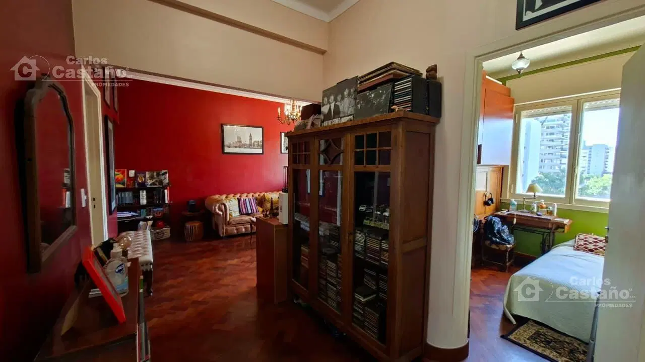 Excelente departamento 4 ambientes en Barrio Vicente López a 4 cuadras de gral paz. 4