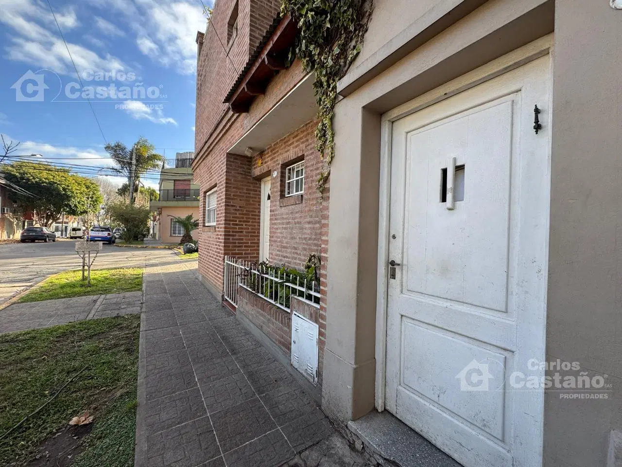PH 3 Amb. en Planta Alta, Sin Expensas 5