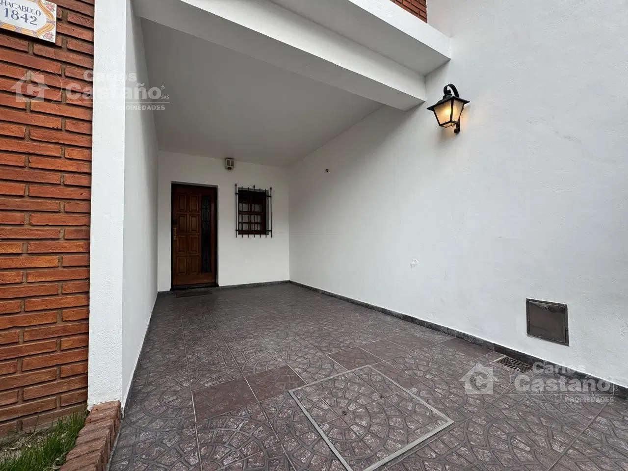 Excelente Chalet 4 Ambientes con Jardín y Cochera – A 4 C/ de Av. Maipú 2