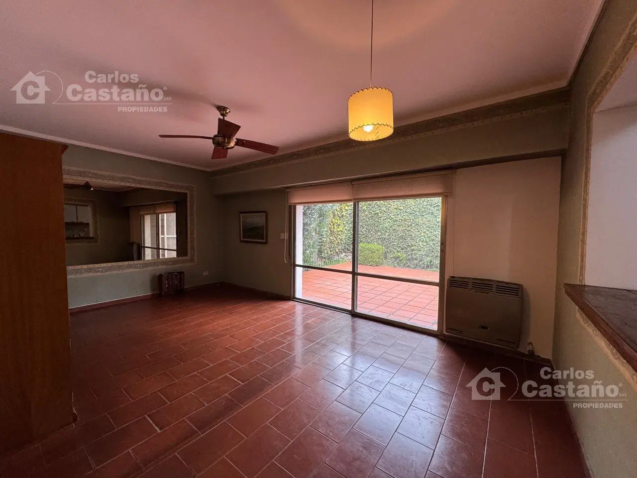 Excelente Chalet 4 Ambientes con Jardín y Cochera – A 4 C/ de Av. Maipú 4