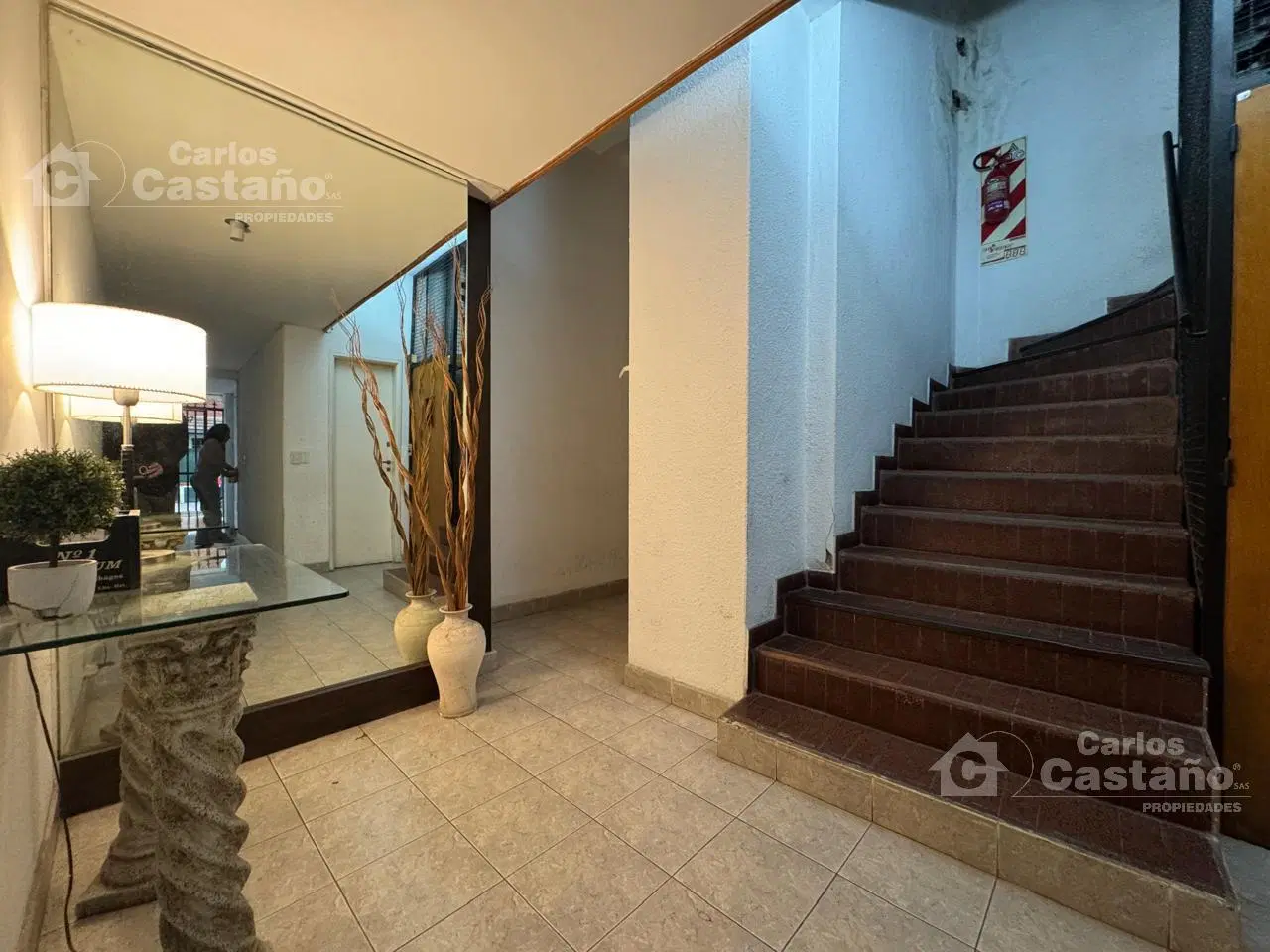 Exc. Piso 4 Amb. al Frente con Balcón 4