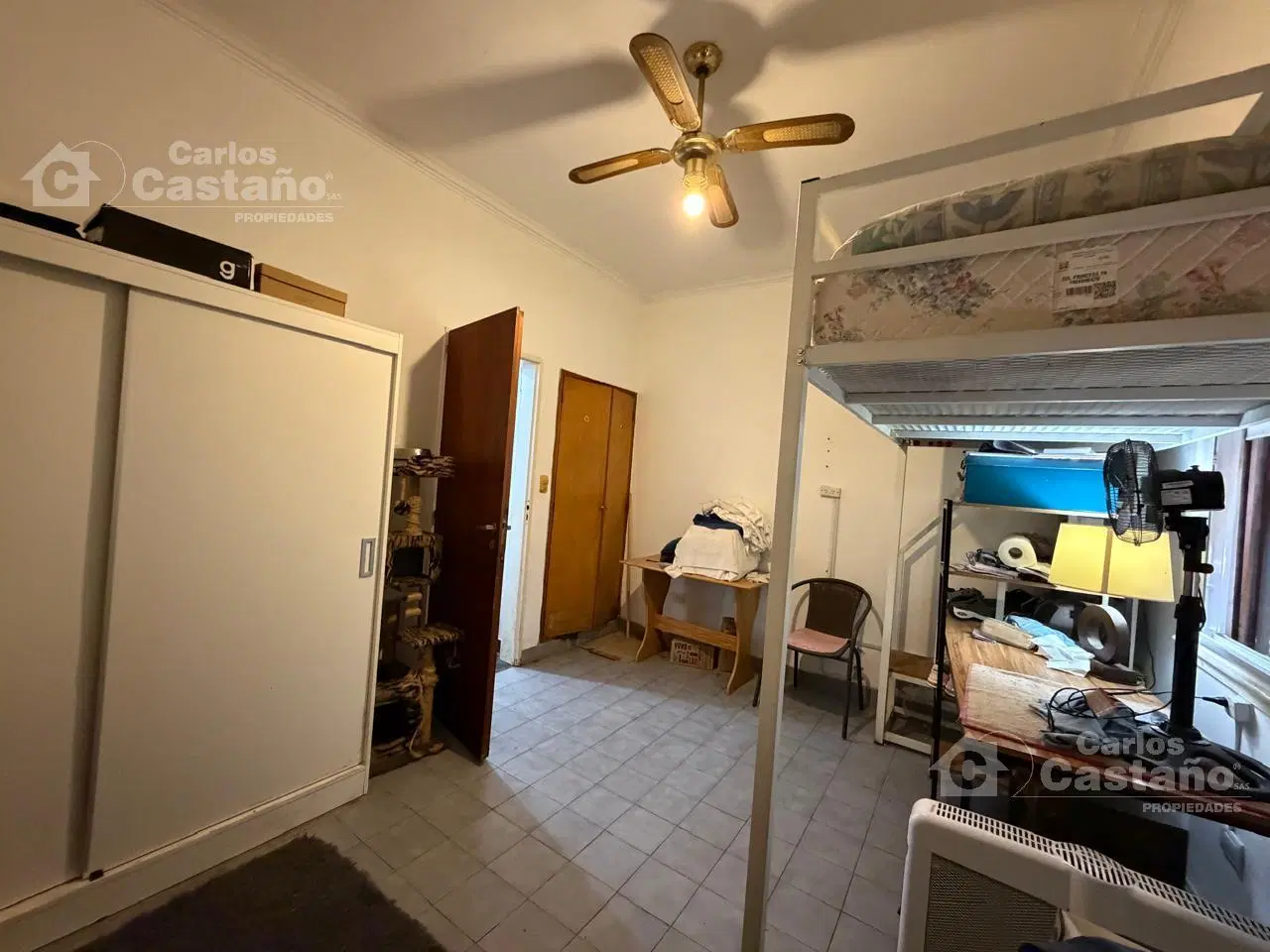 Casa/PH 5 Amb. al Contrafrente, Ideal 2 Familias + 2 Patios 4