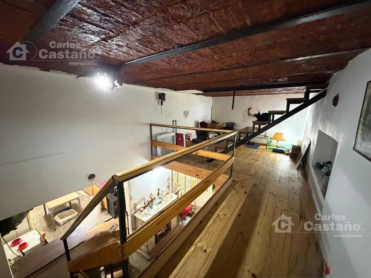 Casa/PH 5 Amb. al Contrafrente, Ideal 2 Familias + 2 Patios 8