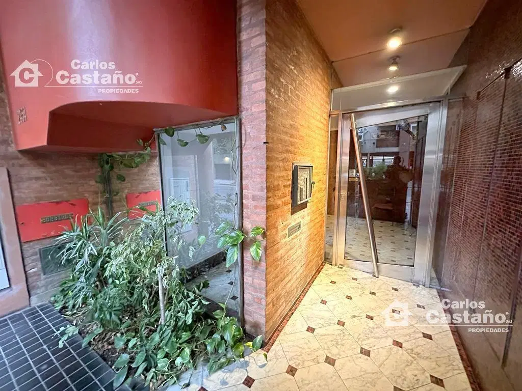 Exc Depto 2 Amb C/  Suite, Toilette y Balcón Temporario a mts de Av. Cabildo 2