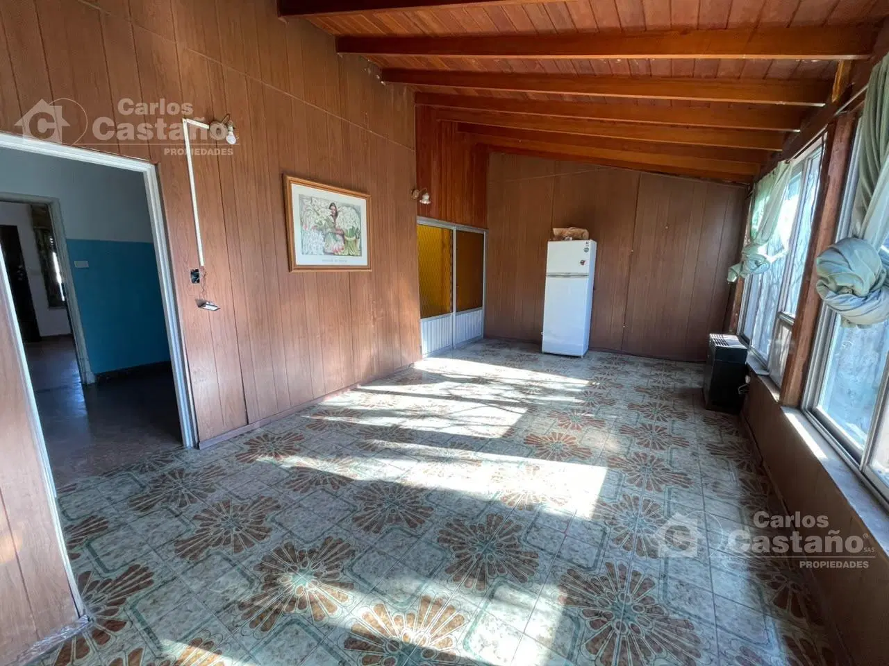Casa 3 ambientes con garaje lote propio. 3