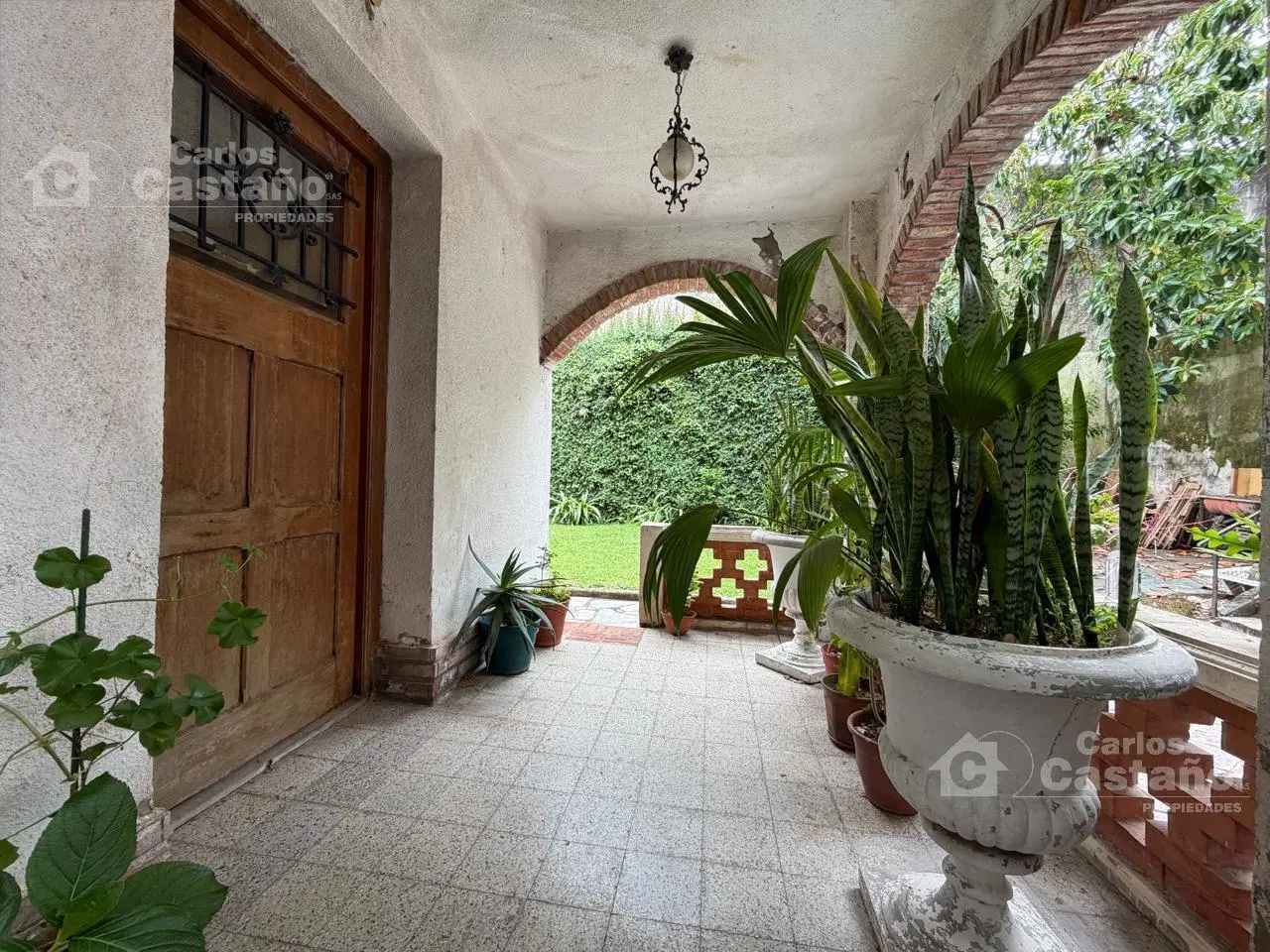 Exclusiva Propiedad 4 Amb. en la Mejor Zona de Olivos 2