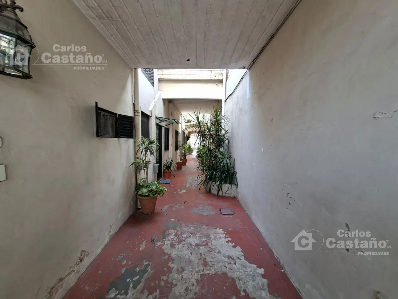 PH en 2 Plantas Para Refaccionar al Contrafrente con Galpón de 8,66x11m 4