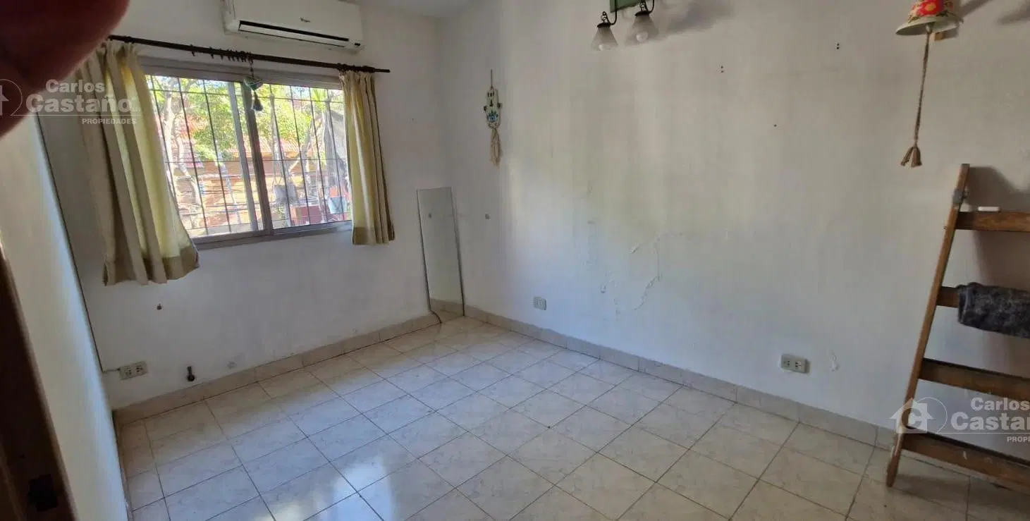 A 1/c de Av. Maipú, Casa/ PH en PA (Sin Expensas), 3 Amb. al Frente con Terraza 2