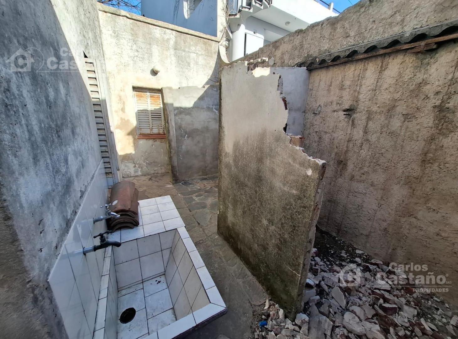 Foto de Casa a Reciclar Totalmente (Valor Lote), imagen 2
