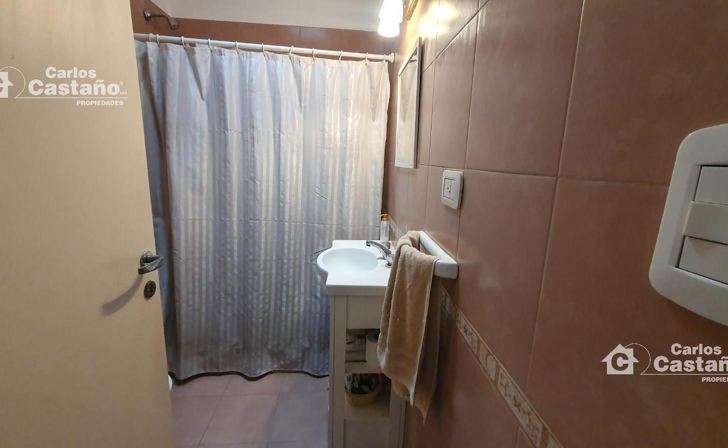 Foto de Exc. Duplex 2 Amb. con Cochera, Patio y Terraza, Impecable, imagen 5
