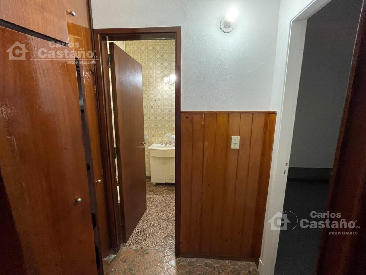 Foto de Comoda Casa 4 Amb con Dep de Serv, Amplio Jardin y Cochera, imagen 3