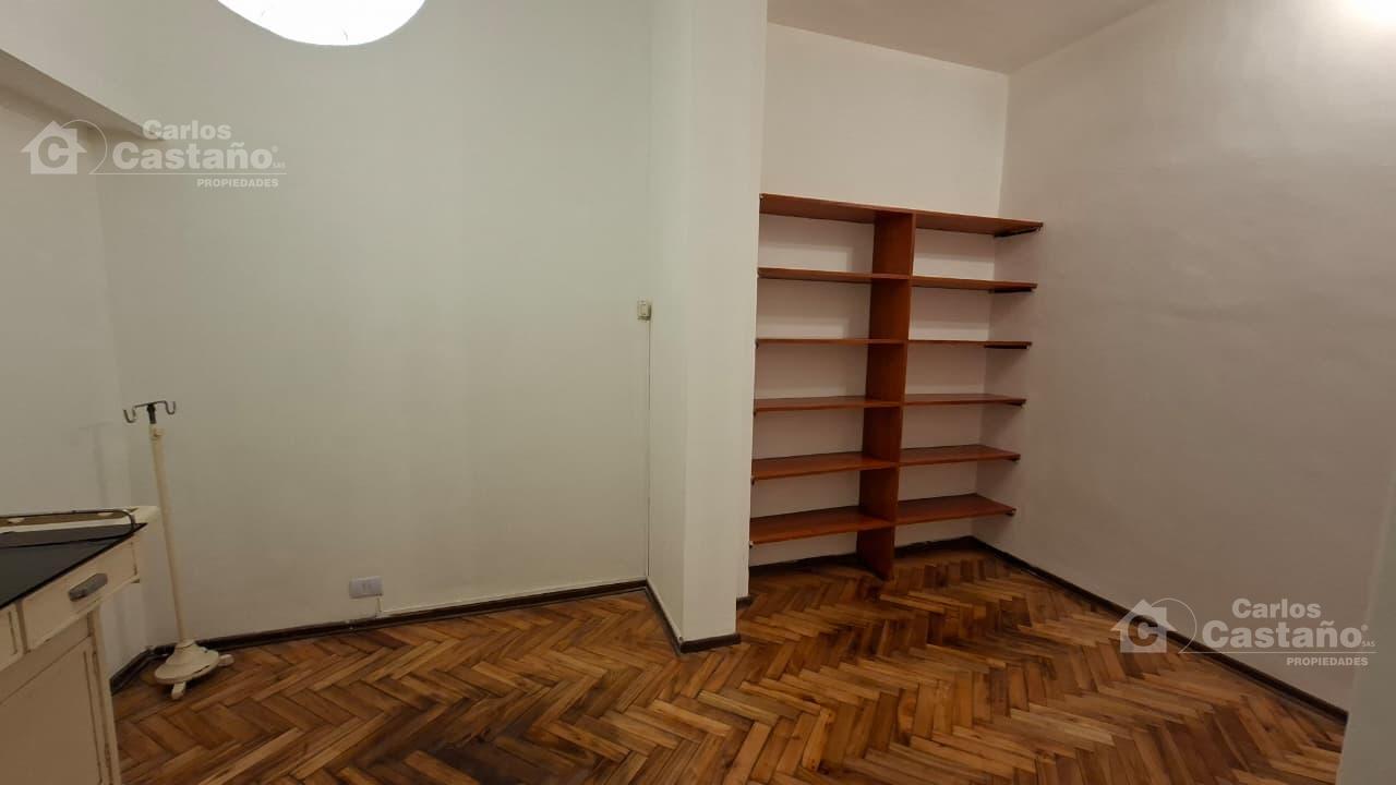 Foto de Excelente departamento 1 ambiente y medio. Uso profesional/comercial, imagen 4