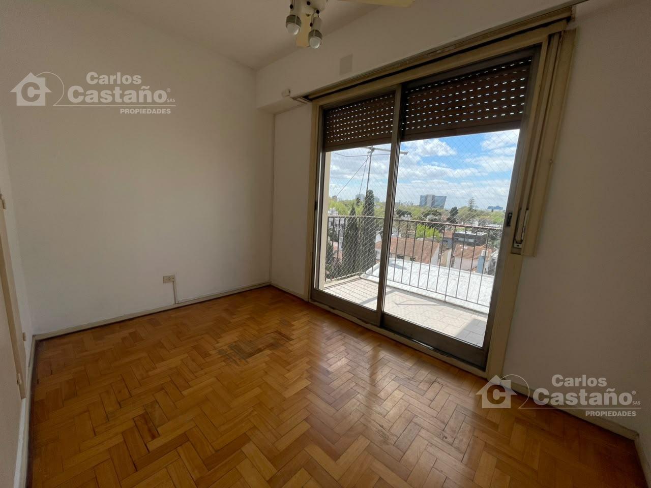 Foto de Excelente 3 ambientes al contra frente. Vista al rio con balcon., imagen 4