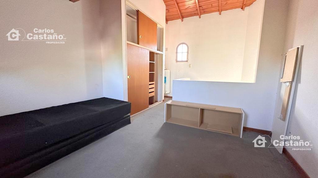 Foto de Exc Duplex 3 Amb con Fondo, Play-Room y Entrada de auto, imagen 3