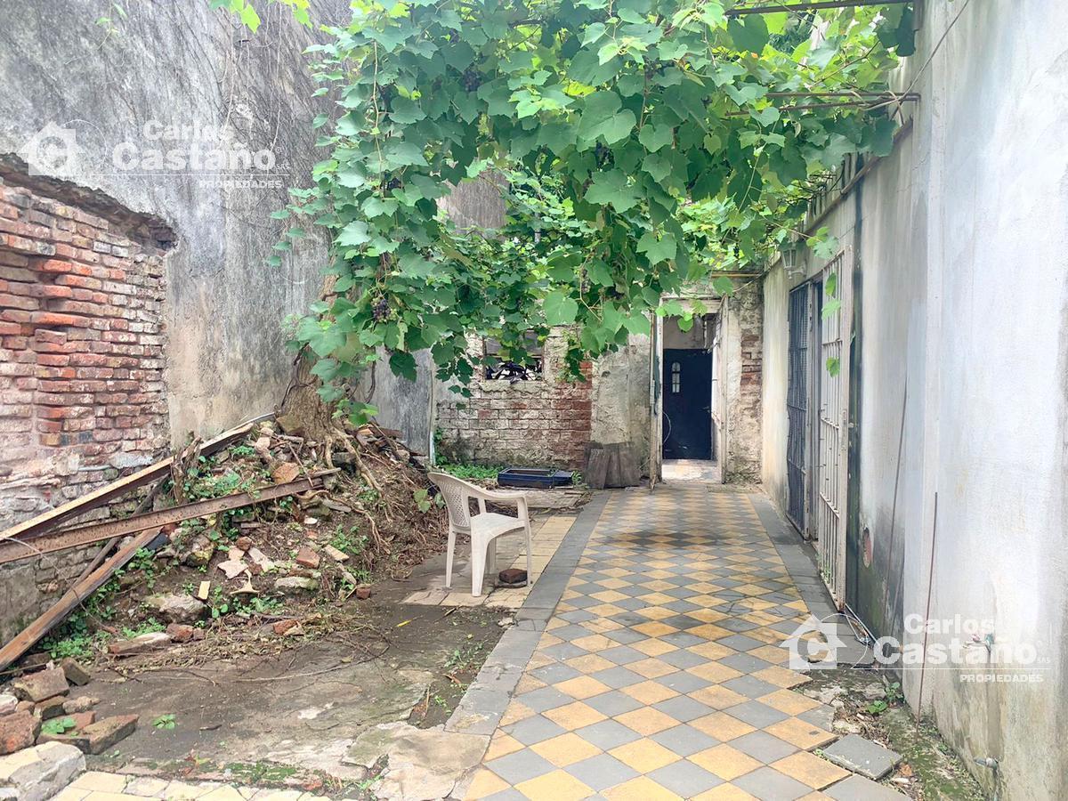 Foto de Casa en lote propio, zona R2 Ideal Dúplex o Refacción., imagen 2