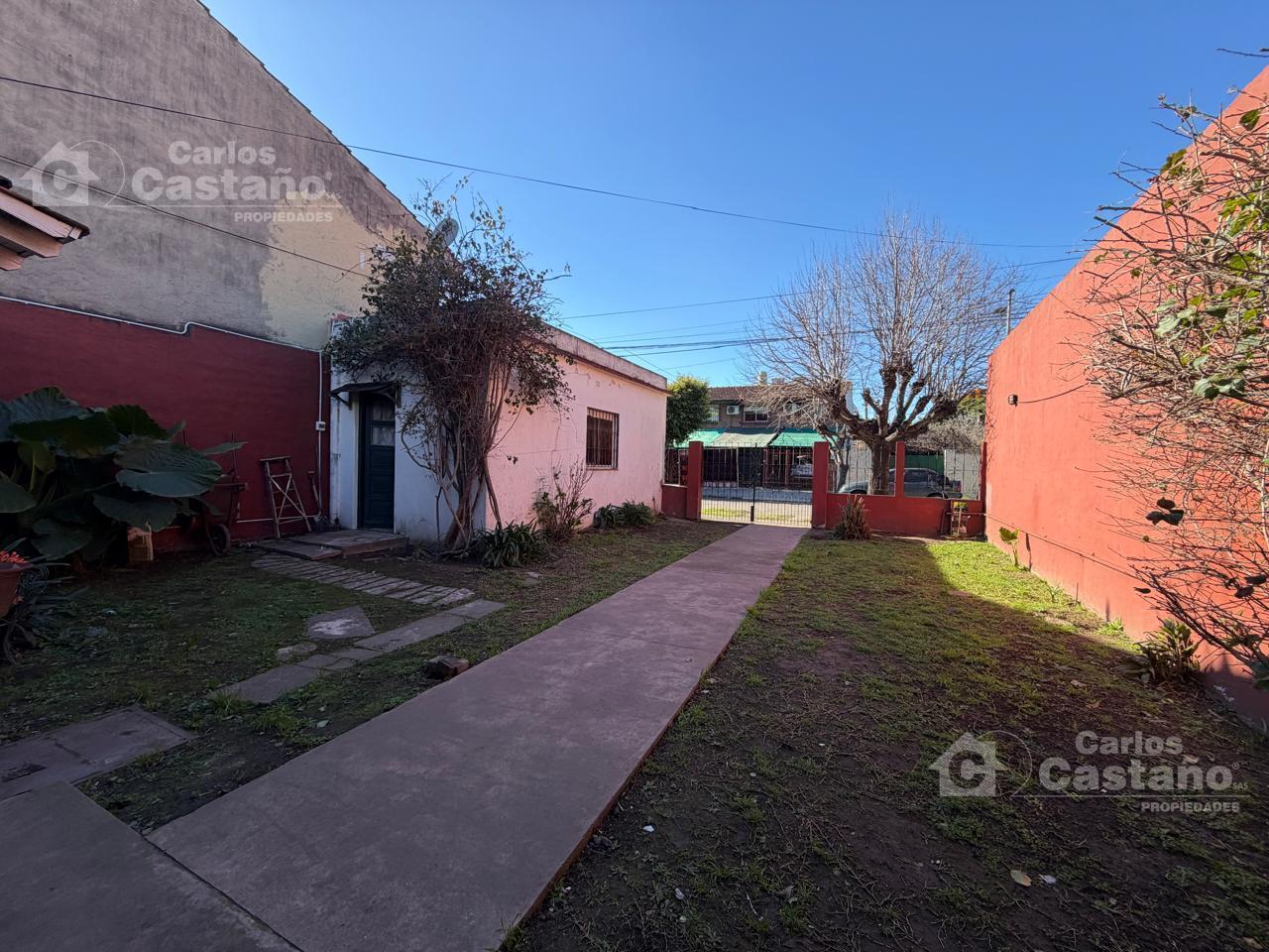 Foto de Chalet en 1 Planta, 2 Amb. + PH 2 Amb. con Patio, Parrilla, Garaje y, imagen 2