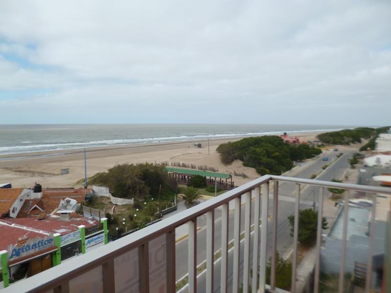 Departamento 3 Ambientes Frente Al Mar 4