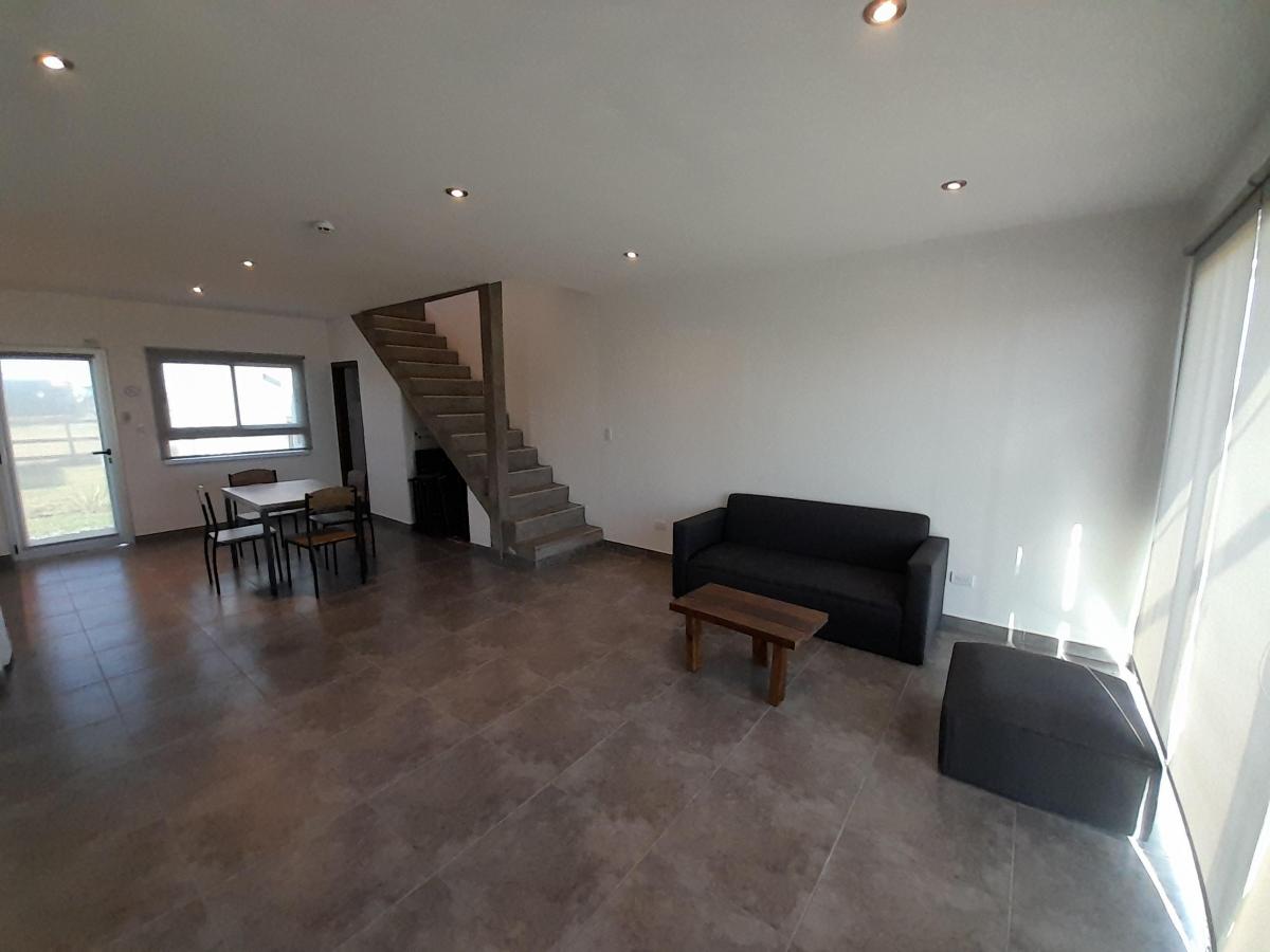 "Oportunidad" Duplex a Estrenar de 3 Ambientes con Cochera. 1