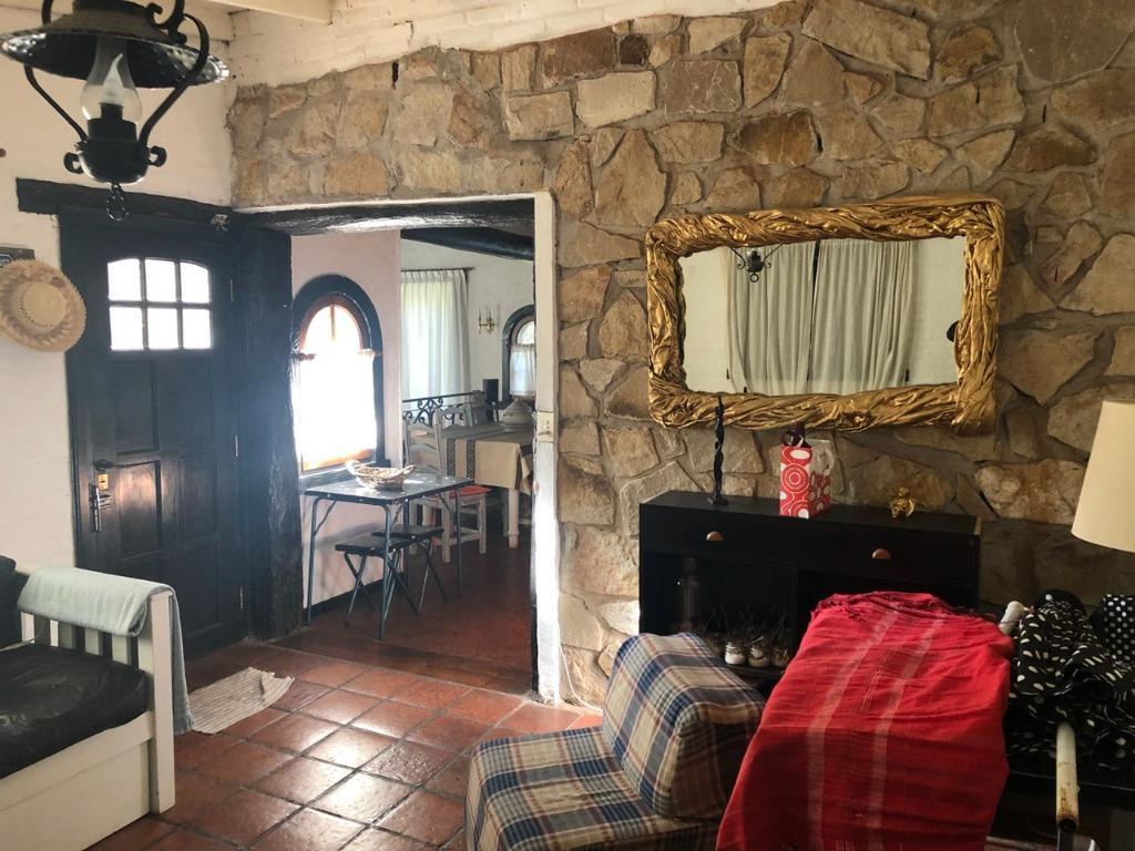 Foto de VENTA HERMOSA CASA 4 AMBIENTES BOSQUE PERALTA RAMOS, imagen 4