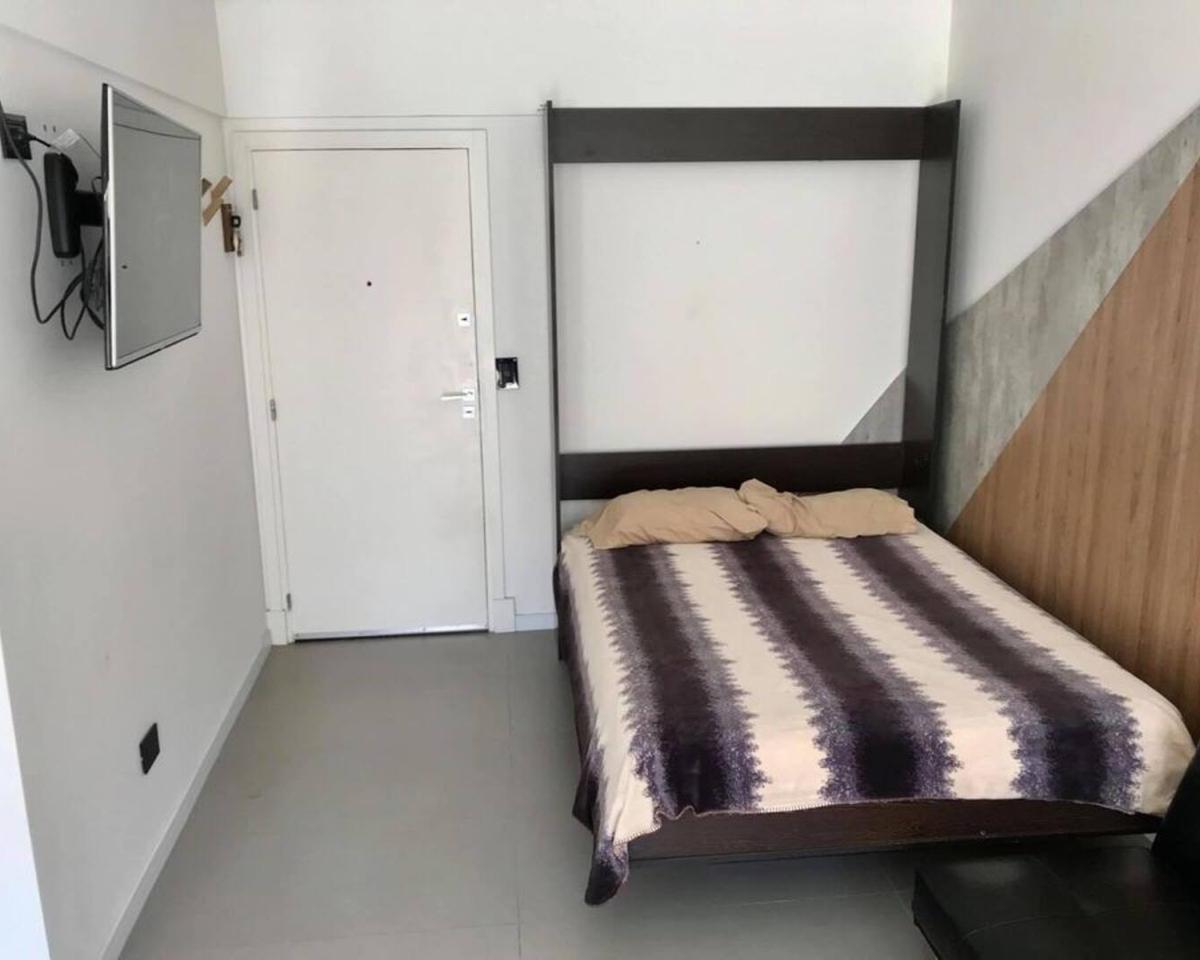 Foto de VENTA DPTO CON PATIO ZONA LA PERLA APTO CRÉDITO, imagen 2