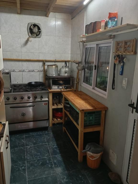 Foto de VENTA CASA C/PARQUE, QUINCHO Y DPTO INDEPENDIENTE, imagen 5
