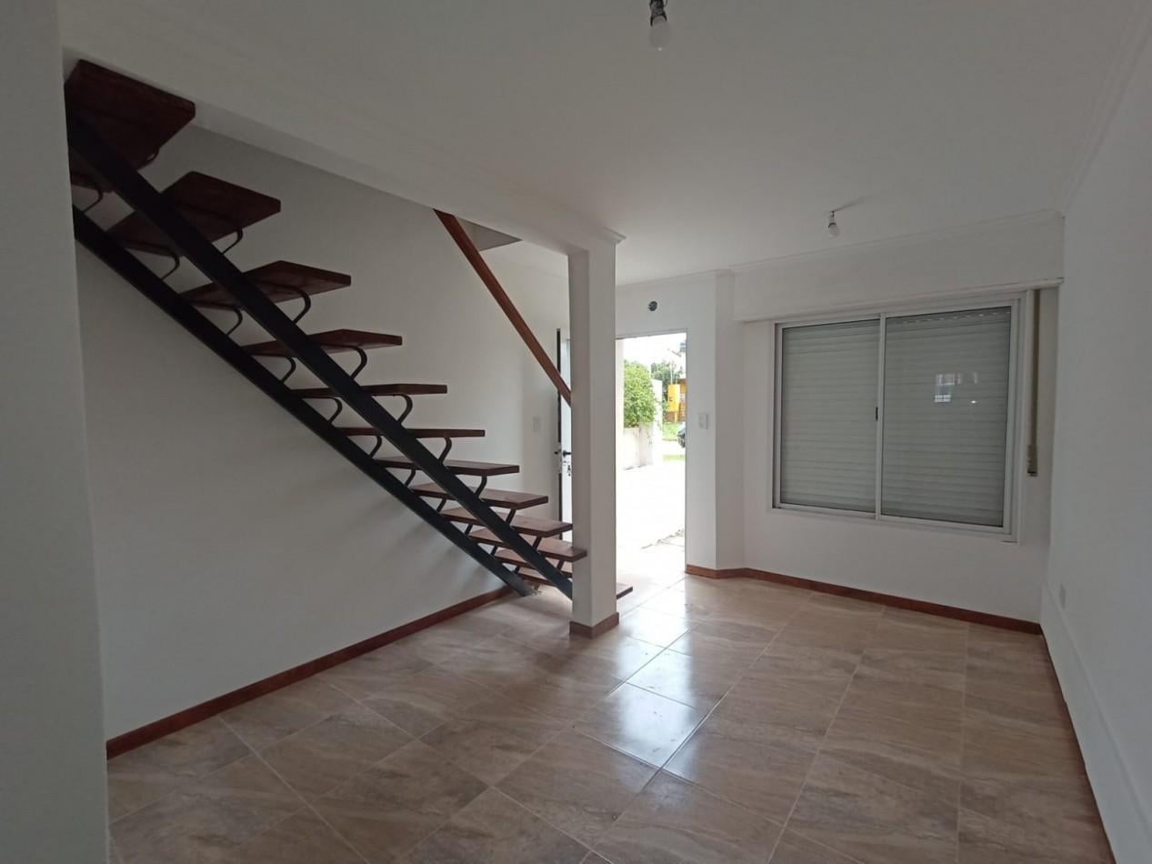 Foto de Duplex de 3 ambientes cercano al mar, imagen 1