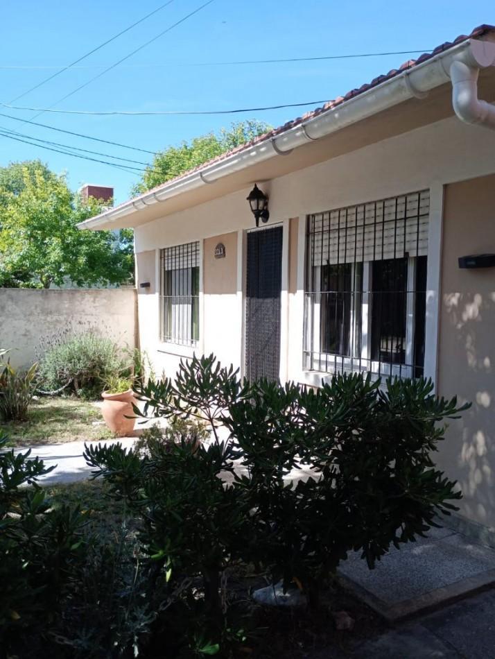 (A182)CASA 3 AMBIENTES (Apto 5 Personas).con parrilla,gas envasado.