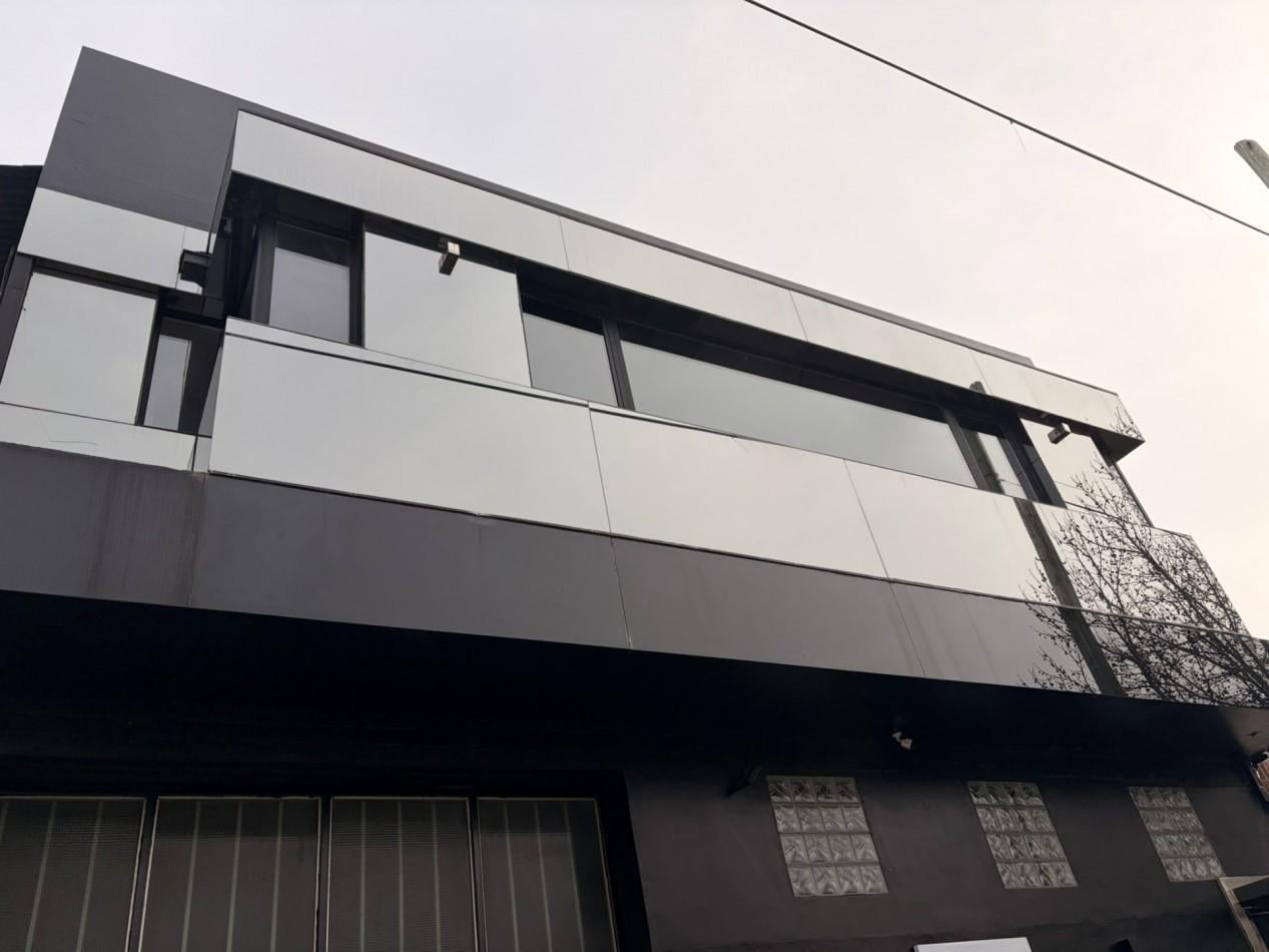 Foto de Vivienda en planta alta + Galpon y departamento, Barrio San Jose, Mar, imagen 2