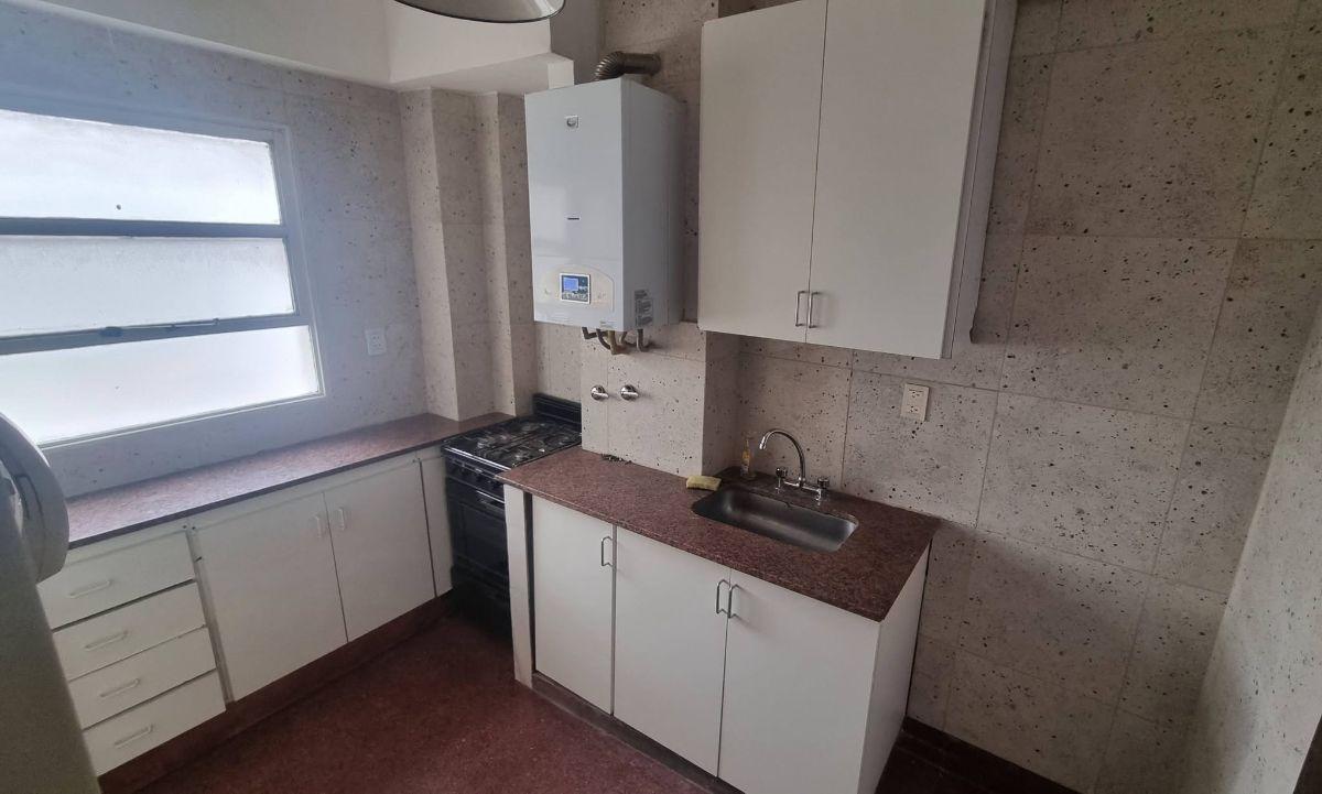 Foto de Av Foresto al 1800 alquiler Colegiuales, imagen 1