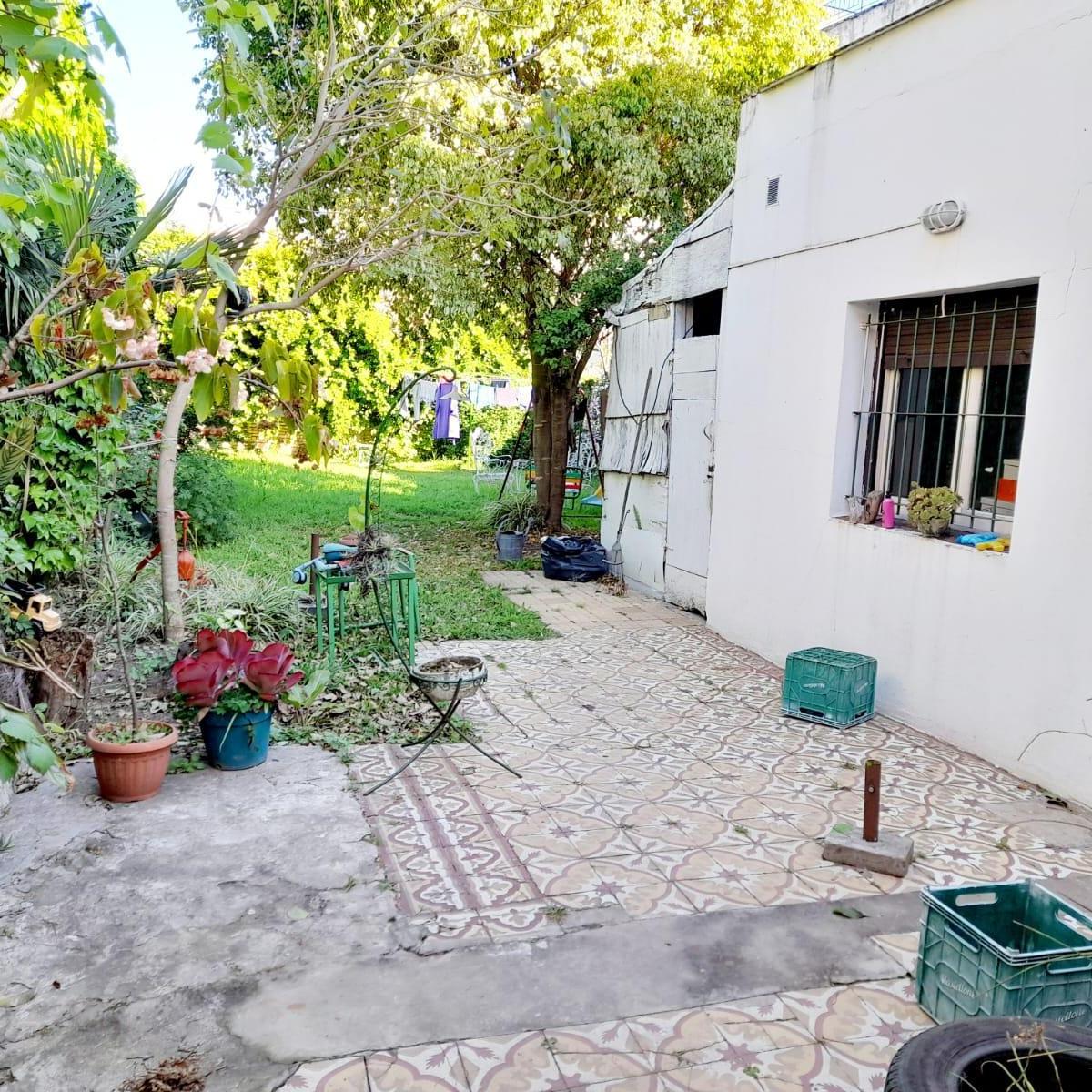 Casa 5 Amb a Refaccionar o Demoler 3