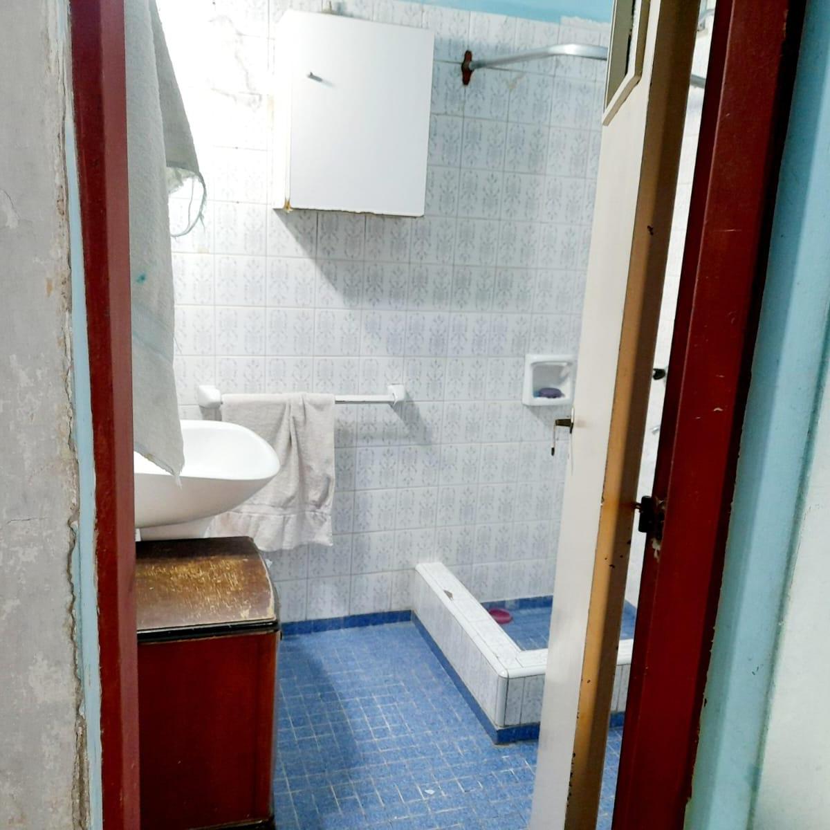 Lote  /a refaccionar - demoler -casa 5 amb