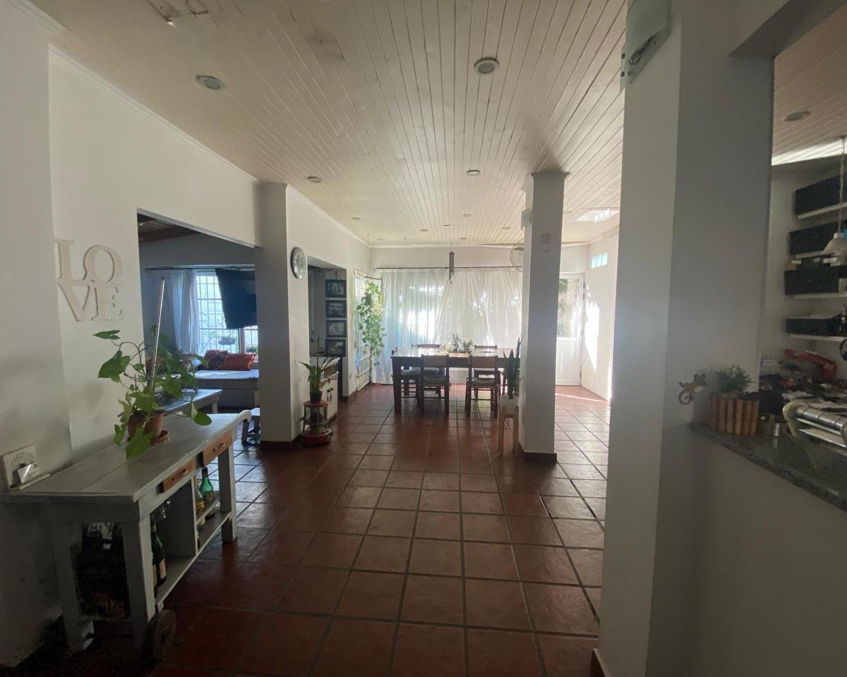 Casa 4 amb c/entrada coche , parque y pileta 