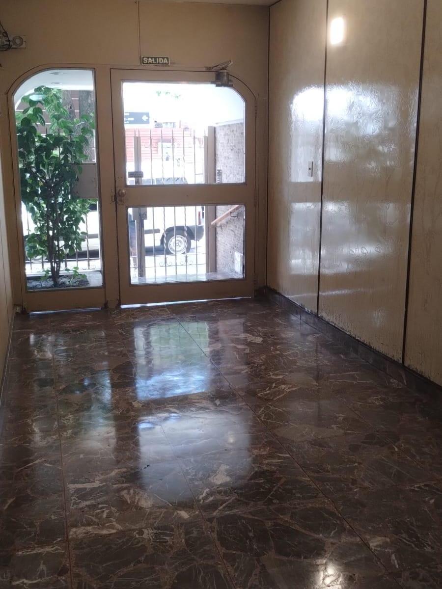 Dto 3 amb al frente c/balcon