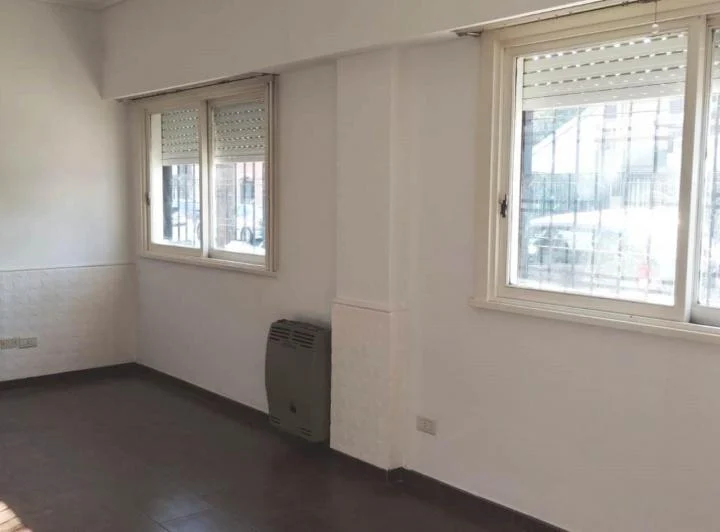 Foto de DEPARTAMENTO 2AMB VILLA DEVOTO, imagen 3