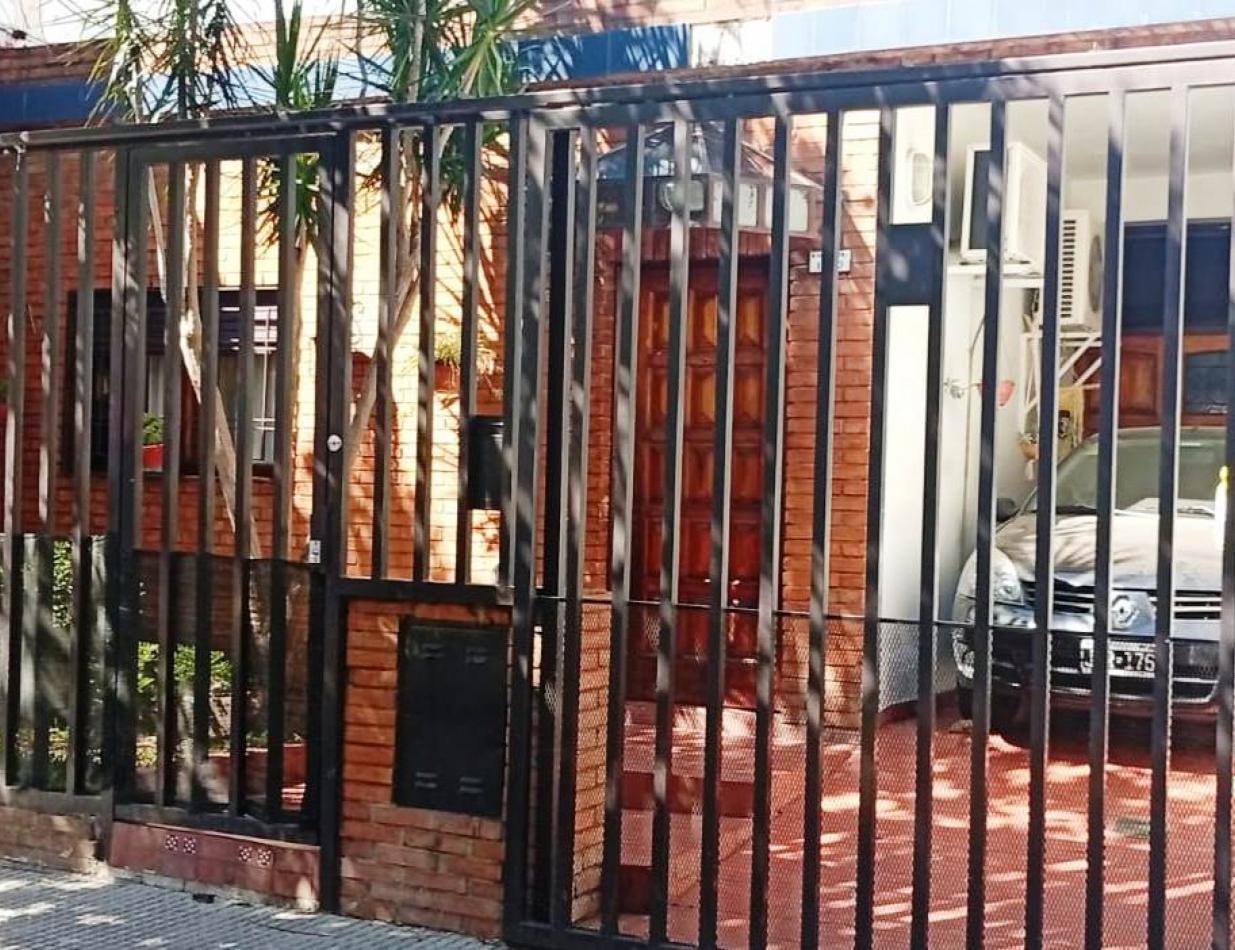 CASA 5 AMB MONTE CASTRO (RESERVADO)