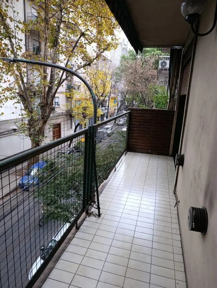 DEPARTAMENTO 2 AMBIENTES EN VENTA FLORES 5