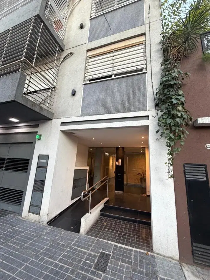 DEPARTAMENTO 3 AMBIENTES EN ALQUILER VILLA DEVOTO 4