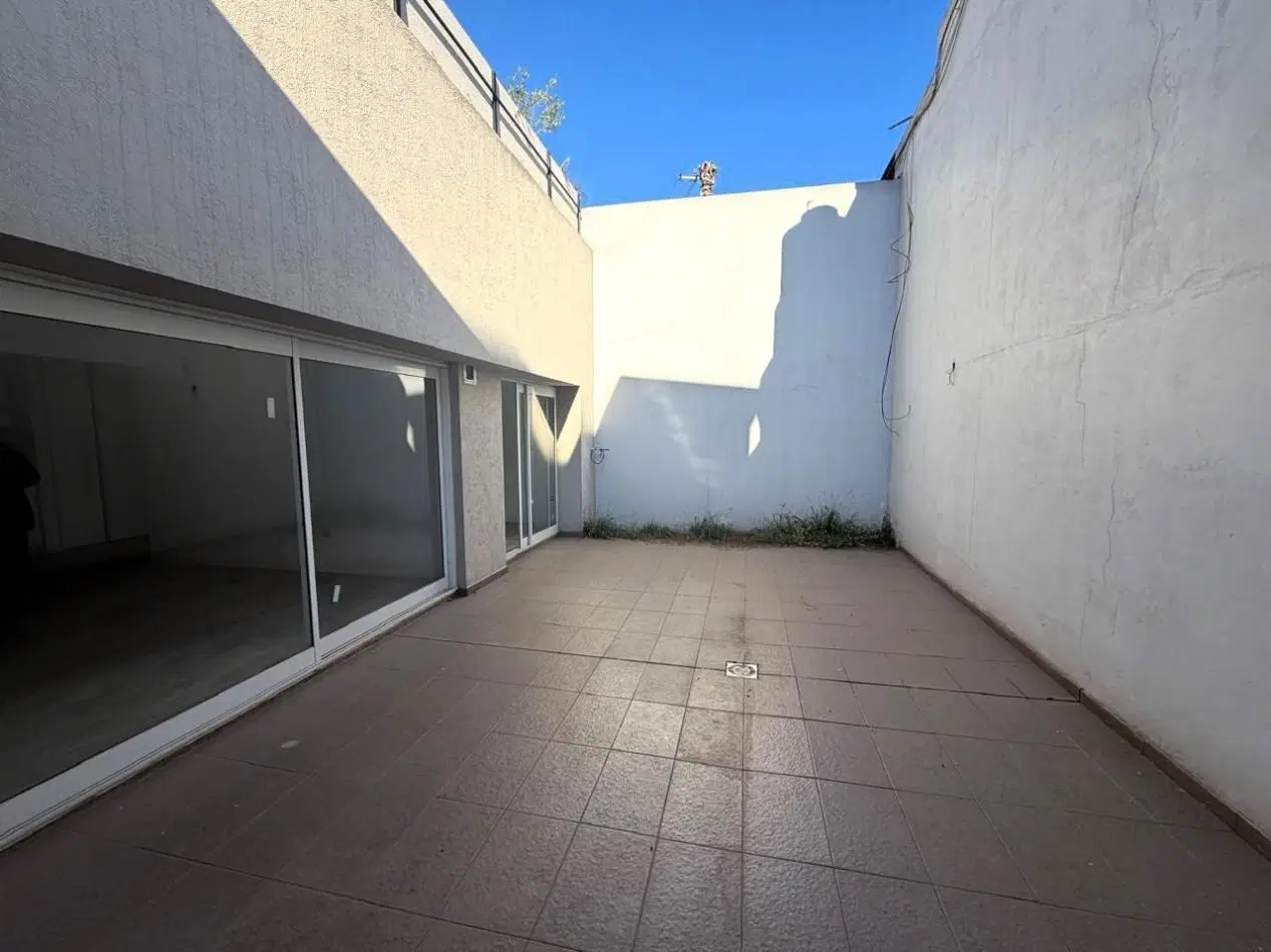DEPARTAMENTO 2 AMBIENTES A ESTRENAR EN VENTA MONTE CASTRO 8