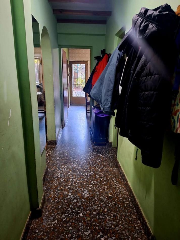 Foto de CASA 6 AMBIENTES EN VENTA VILLA DEVOTO, imagen 2