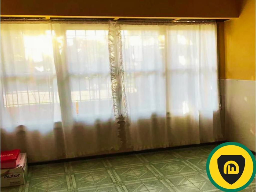 Apto Credito - Casa Venta Jose C Paz 3 Amb y Cochera 5