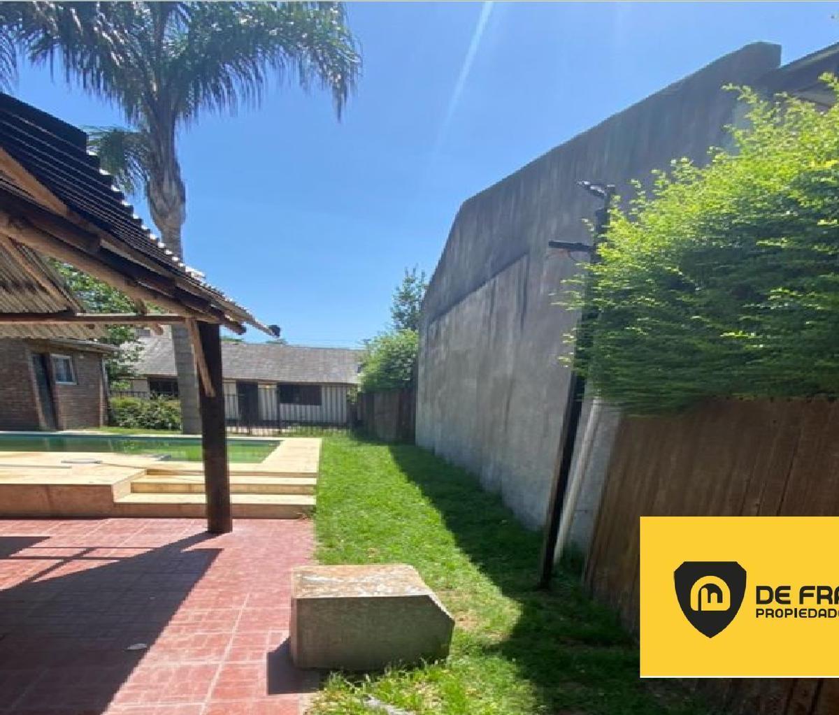 Casa en Venta Jose C Paz 5 Amb - Pileta - Parque - Quincho 3