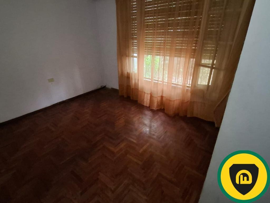 Casa en Venta - José C Paz 4amb 3